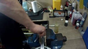 Как легко восстановить резьбу в шатуне с помощью вкрутки Cyclus Tools