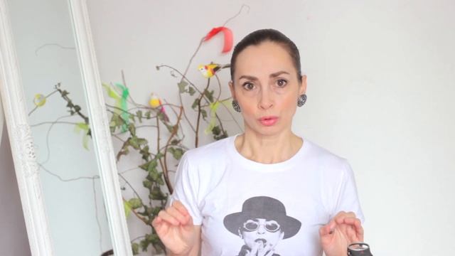 Стареть и дурнеть не собираюсь! А вы? смотреть онлайн