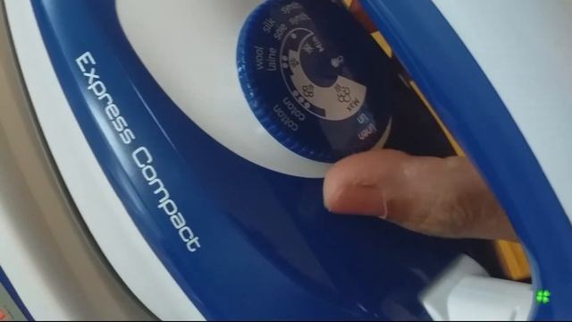 Color Express Compact Sv7112 Steam Iron - Unboxing смотреть онлайн