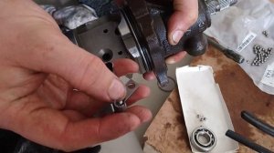 замена подшипников в рулевом редукторе ленд крузер