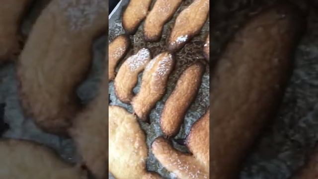 ГОТОВЛЮ///ПЕЧЕНЬЕ САВОЯРДИ///ИЗ ТРЁХ ИНГРЕДИЕНТОВ??. смотреть онлайн