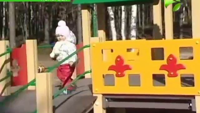 Особенным детям Ноябрьска подарили особенную площадку смотреть онлайн