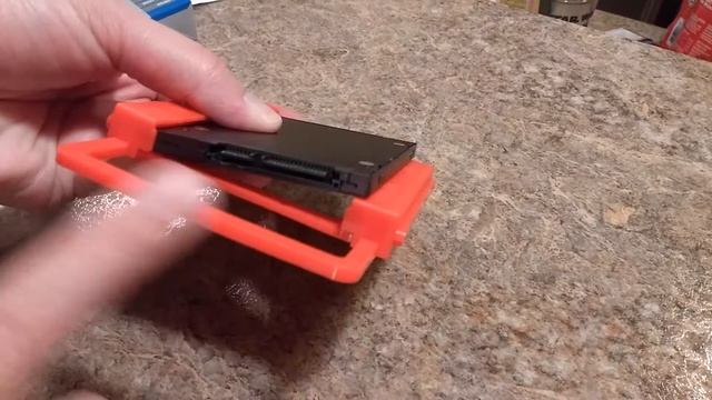 SSD Adapter Install смотреть онлайн