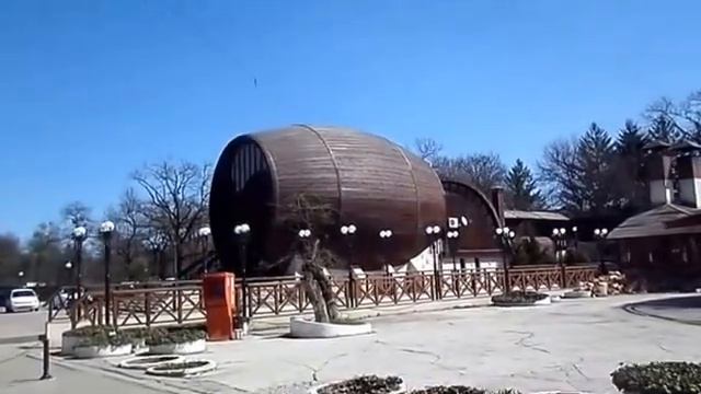 ПРОГУЛКА ПО НАЛЬЧИКУ. КРАСОТА КАБАРДИНО - БАЛКАРИИ. смотреть онлайн