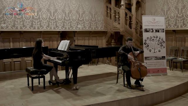 Артемий Голов и Нина Голова - фестиваль "Grand Piano in Palace" смотреть онлайн