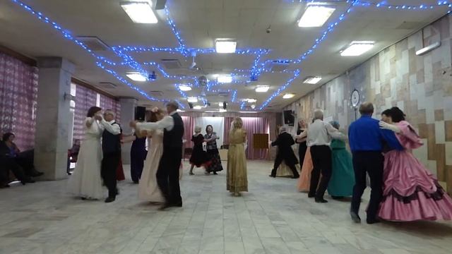 FIREMANS DANCE ТАНЕЦ ПОЖАРНИКОВ смотреть онлайн