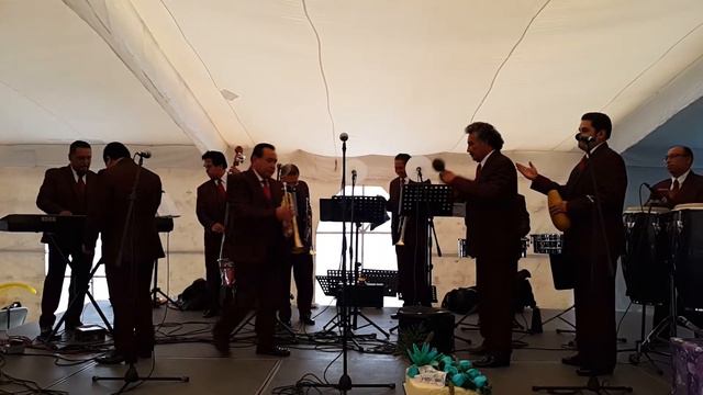 SI SUPIERAS CANTA RAUL AREVALO смотреть онлайн