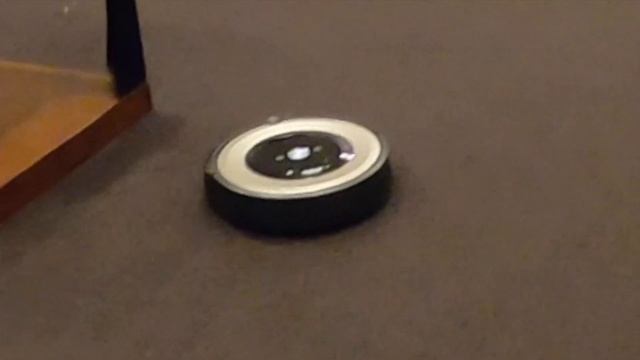 Hot Tub Podcast + 2v2 Pool Game With The Boys At Omer's House! смотреть онлайн