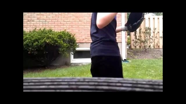 Baseball at home - Ground ball practice смотреть онлайн