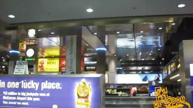 Inside the McCarran International Airport - Las Vegas (Rolex Watch Clock Tower) смотреть онлайн