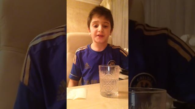 Фокус с монетой и стаканом с водой смотреть онлайн