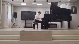 Выпускной экзамен по фортепиано. Крылов Михаил, 8 класс.