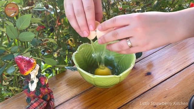 One of the best puff pastry dessert recipes I've ever eaten! смотреть онлайн