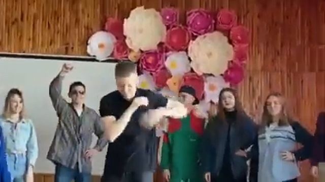 Выпуск СШ 9 Светлогорск смотреть онлайн