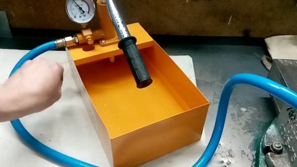 Ручной опресовщик DEKO HTP02