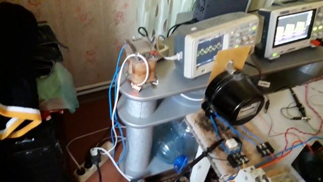 Испытания инвертора солнечной мини электростанции мощностью 1600 Вт смотреть онлайн