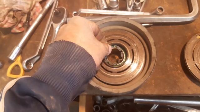 замена подшибника компрессора кандиционера, калдина, карона 3-4 s-fe. смотреть онлайн