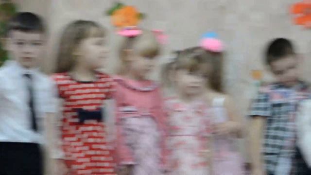 Девчушка жжет !!! Утренник в детском саду. смотреть онлайн