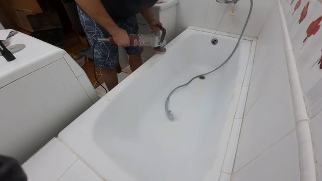 Полировка эмали на чугунной ванне смотреть онлайн