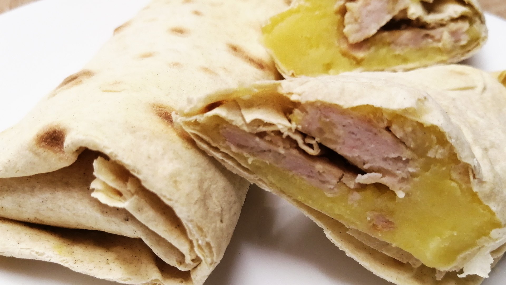 РУЛЕТЫ ИЗ ЛАВАША с индейкой и картофелем смотреть онлайн