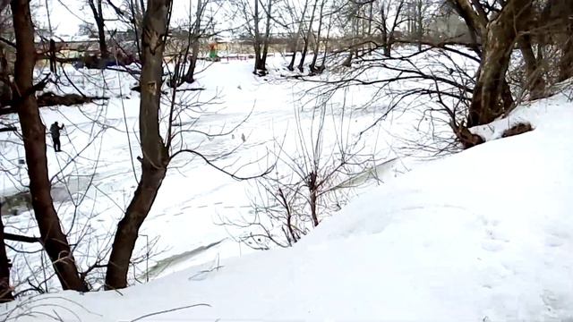 Весенняя рыбалка на поплавок. смотреть онлайн