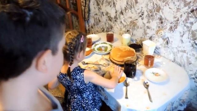 Мамины блиночки смотреть онлайн