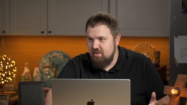 WYLSA PLUS: Покупаю Tesla Model S, Apple платит за бабочку $50 млн., 6G в России, FIFA 23 и CarPlay смотреть онлайн