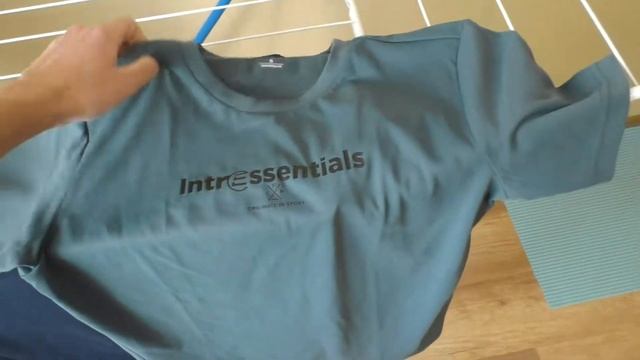 МОЯ ОДЕЖДА ОТ LINING смотреть онлайн
