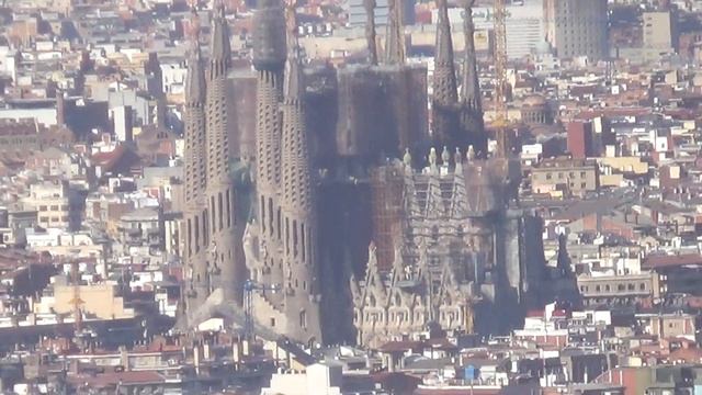 SONY HDR-CX320E - Castillo de Montjuic - zoom test смотреть онлайн