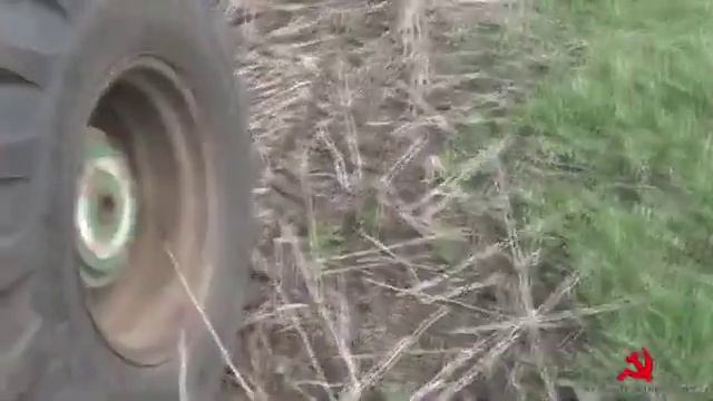 Дискуем рапс на двух ХТЗ с БДТ-7 и БДМ-3х4. Поломка топливной трубки. Жгу сухостой. смотреть онлайн