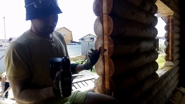 Как выкрутить сломаный шуруп смотреть онлайн