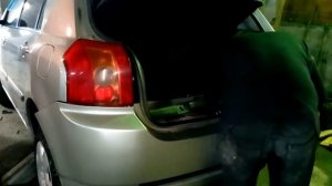 Снятие заднего бампера Toyota Corolla 2006 г в