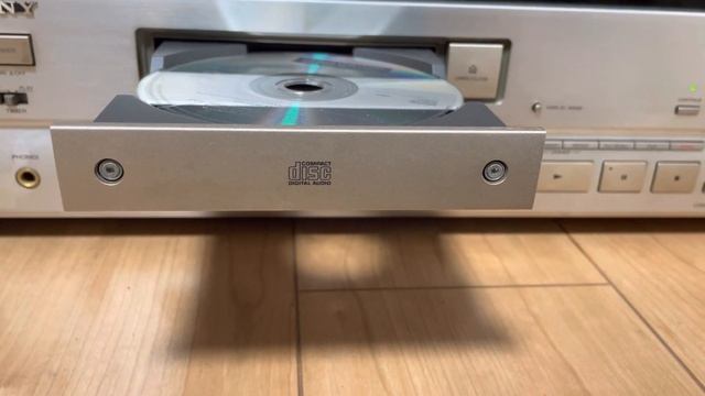 動画を見てください2 SONY ソニー CDP-X555ES 【※1箇所不良】 смотреть онлайн