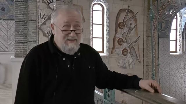 Александр Корноухов рассказывает о мозаиках храма Трех святителей смотреть онлайн