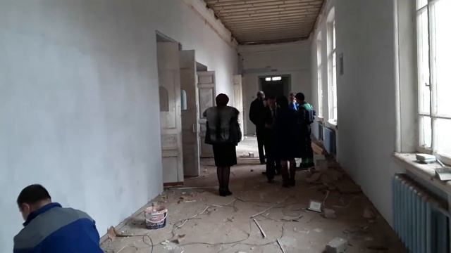 Александр Пахолков проинспектировал ход ремонтных работ в лицее им. Д.А. Фурманова смотреть онлайн