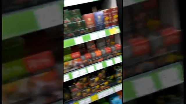 Новый магазин на придомовой территории смотреть онлайн