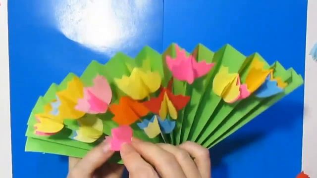 Украшение красивый букет цветы из бумаги. Сувенир на День матери День учителя 8 Марта diy смотреть онлайн