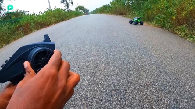 RC Axial SMT 10 Gravedigger Car Vs Flysky E9.5 Car Unboxing & Fight - Chatpat toy tv смотреть онлайн