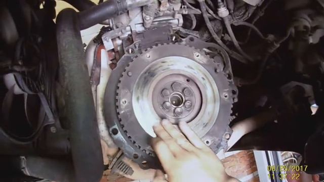 Спалили зчеплення. Заміна зчеплення Gely MK Cross. смотреть онлайн