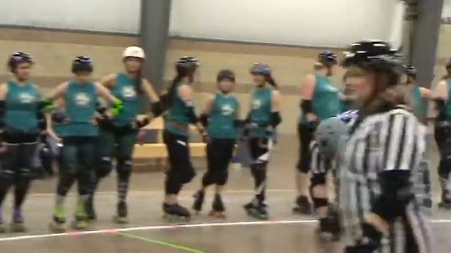 Floral City Roller Girls Vs Downriver Roller Dollz 5-3-14 Part 1 смотреть онлайн