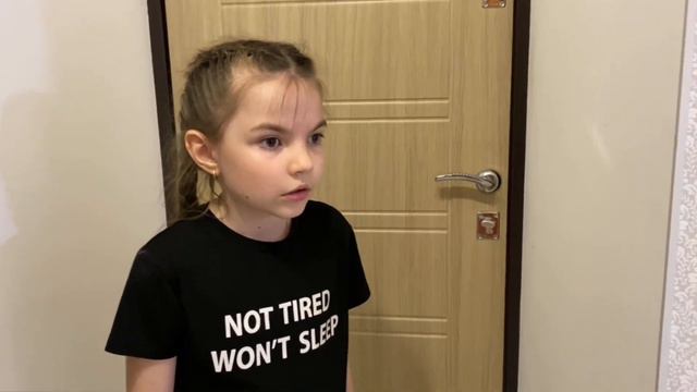 Рыжая ДЕРЕВЕНЩИНА обворовала МАРИЮ ! смотреть онлайн