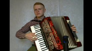 Бумер на Аккордеоне. Как он классно играет!!