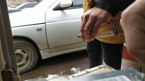 КАК ПРОМЫТЬ ФОРСУНКИ ВАЗ  2112,  16ти. КЛАПАННАЯ