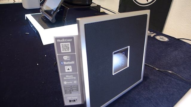 Yamaha ISX-18D Altavoz MusicCast смотреть онлайн