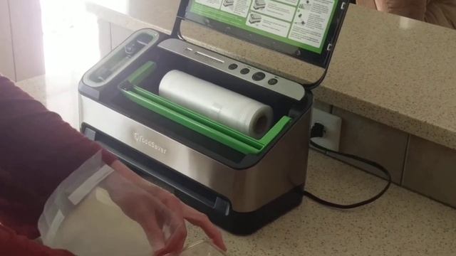 FoodSaver V4840 in action смотреть онлайн