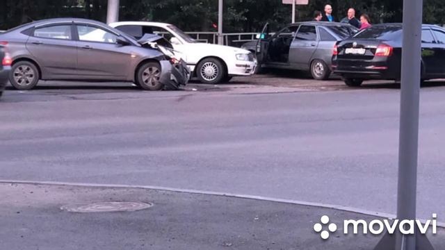 ЧП Красноярск - ДТП перекрёсток Мичурина/ Гастелло