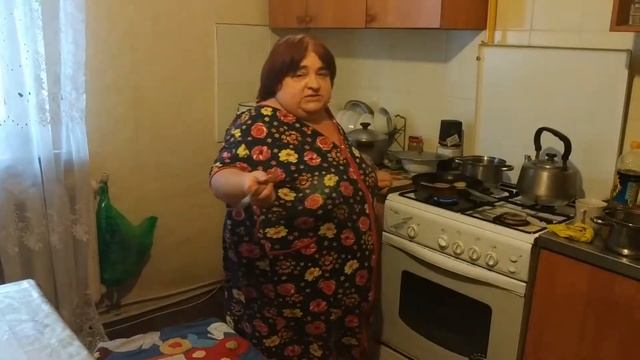 Шарлотка с яблоками — простой классический рецепт в духовке смотреть онлайн