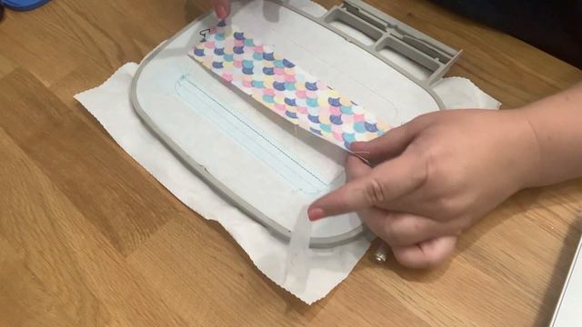 TOP ZIP PENCIL BAG - GLITTER HACK смотреть онлайн