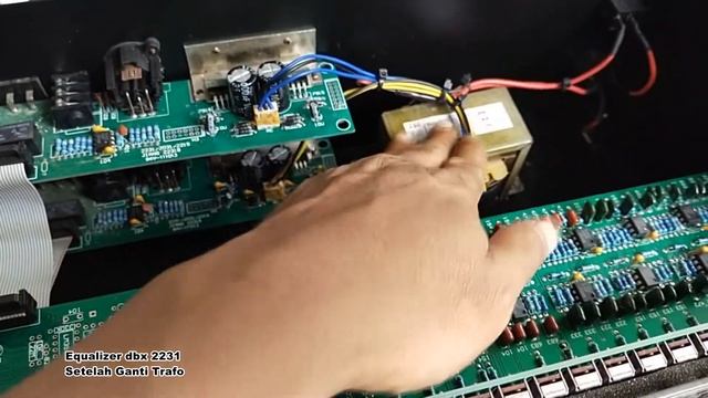 EQUALIZER DBX 2231 Setelah Ganti Trafo смотреть онлайн