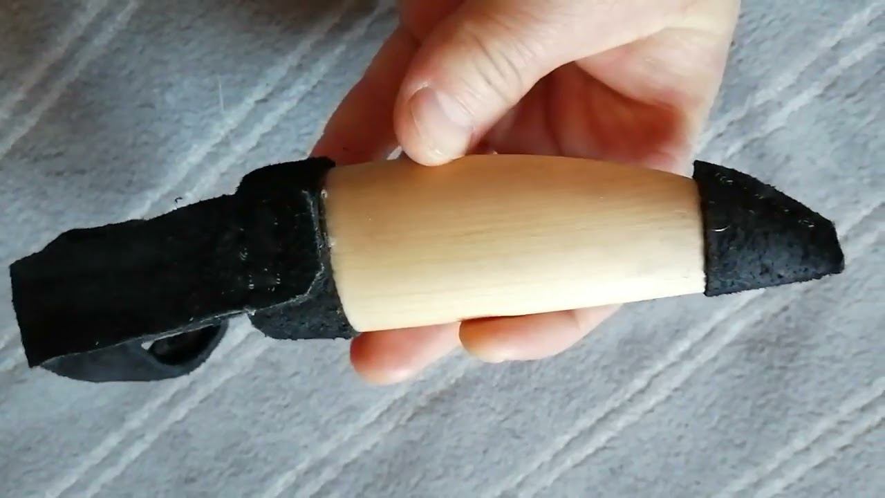 Комплект нож и ножны. ( рукоять из рябины, ножны из сосны) смотреть онлайн